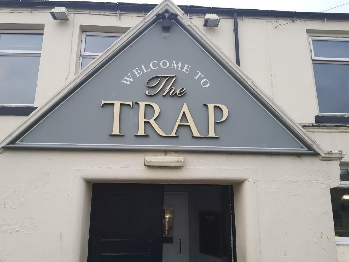 The Trap Inn Broomhill エクステリア 写真